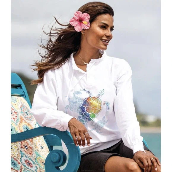 Turtle Seascape - White Long Sleeve Lightweight Pullover - Picture 1 of 1